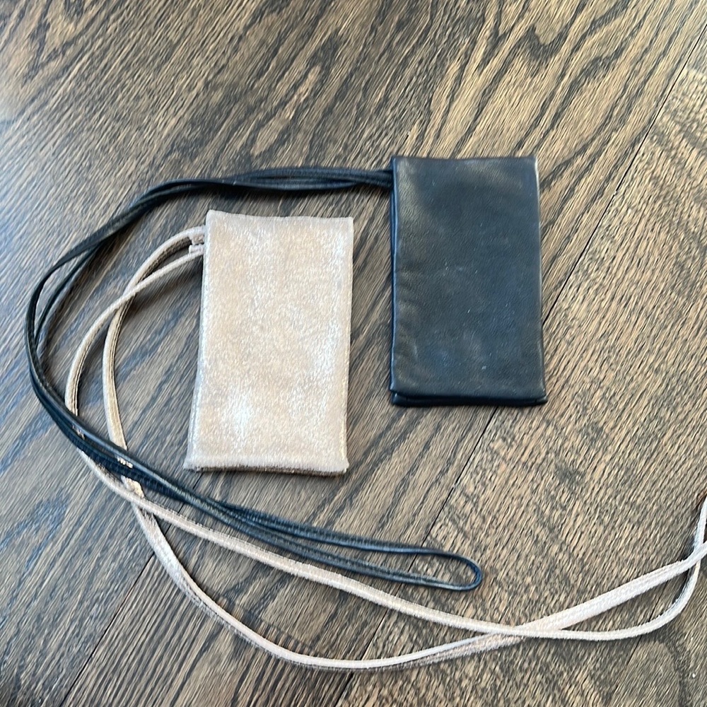 Zara Cell Phone Crossbody/wallet in gold and black